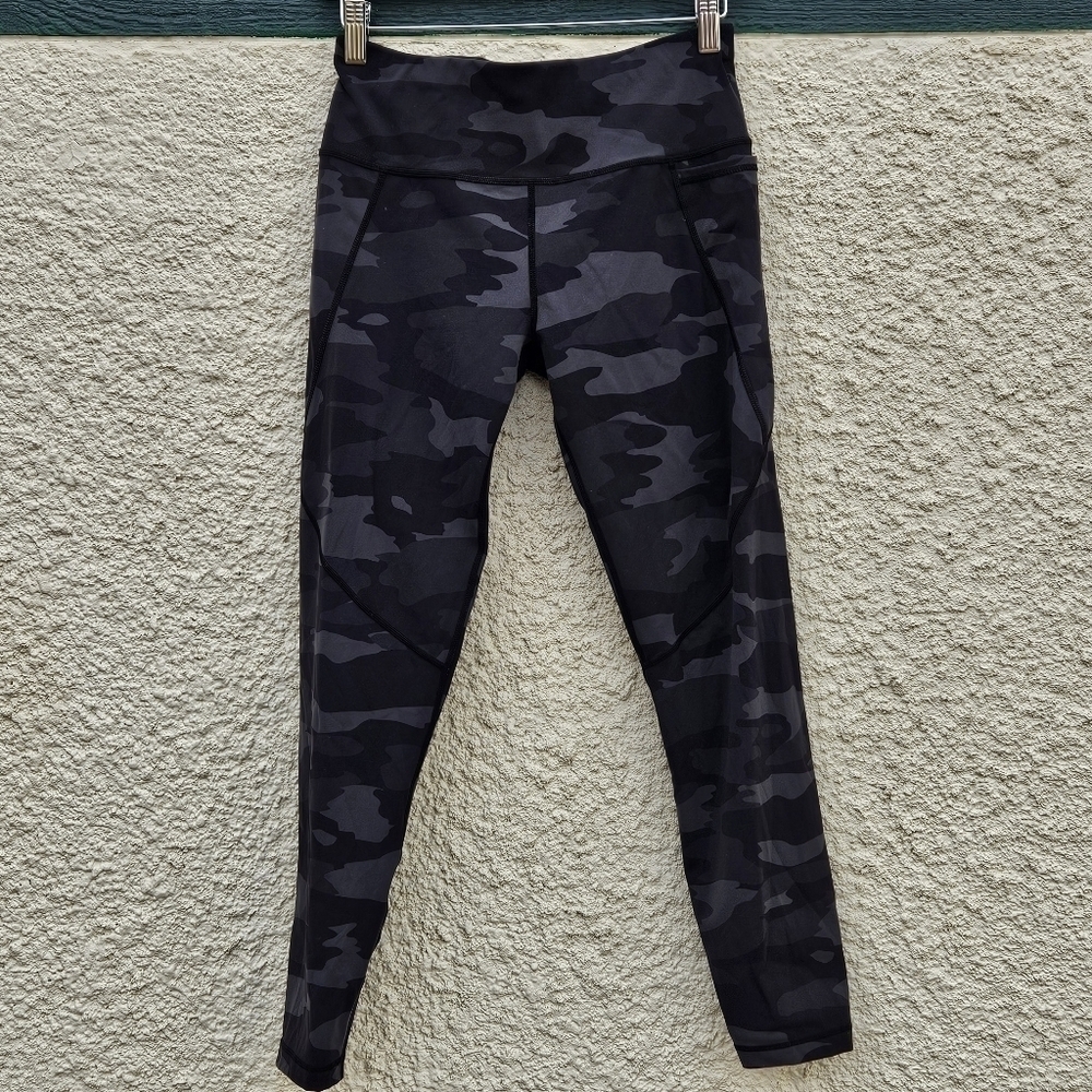 Sweaty Betty Power 7/8 leggings 24" inseam size small black gray camo